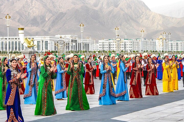 Customized 9 Day Family Tour of Turkmenistan with Private Car