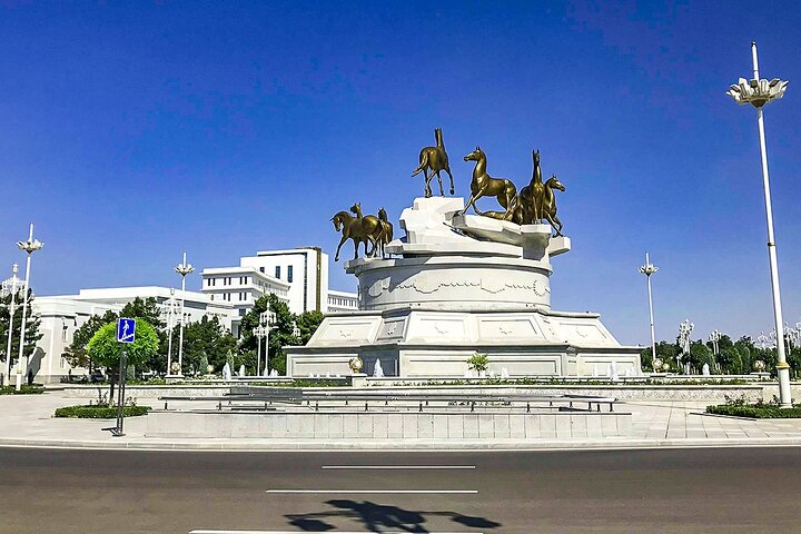 Customized 9 Day Family Tour of Turkmenistan with Private Car