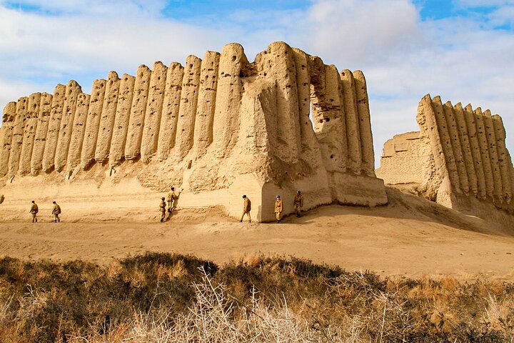 Customized 9 Day Family Tour of Turkmenistan with Private Car