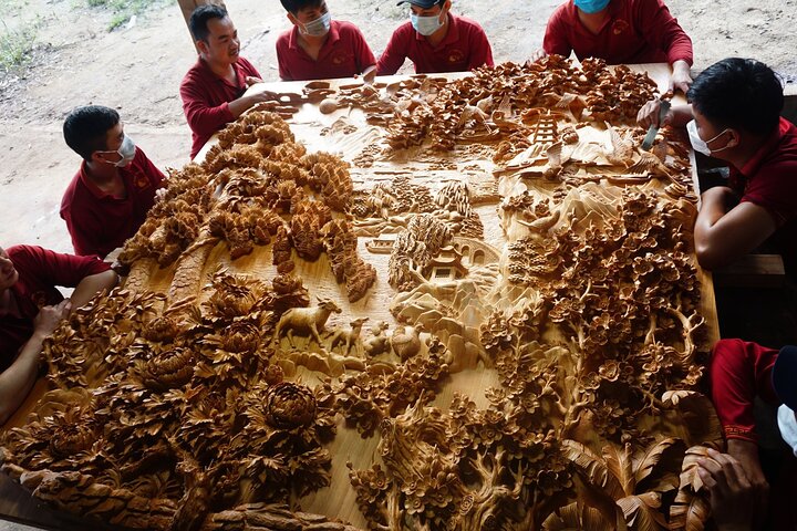 Hoi An Wood Carving: Create Your Art Wood with Master Artisan