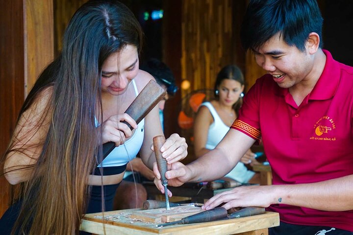 Hoi An Wood Carving: Create Your Art Wood with Master Artisan