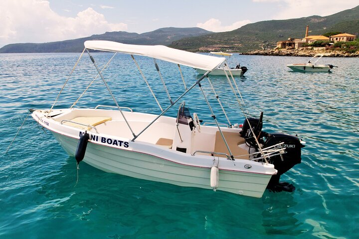 Explore Mani by boat - rent a boat in Kardamili (no licence)