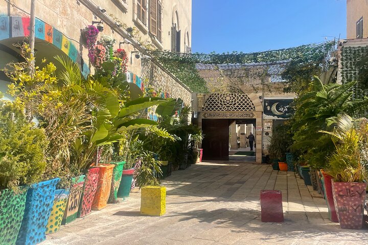 Tel Aviv; Jaffa Old City, Port & Shuk Hapishpishim Walking Tour