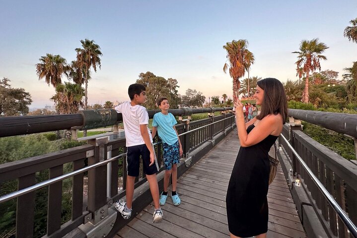 Tel Aviv; Jaffa Old City, Port & Shuk Hapishpishim Walking Tour