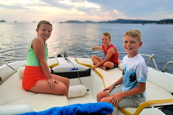 Saint Tropez Private Boat Charter in the Bay of St Tropez