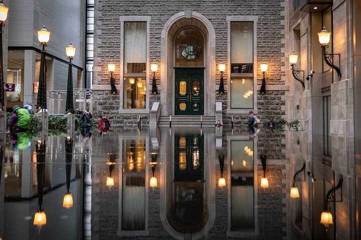 Discover Montreal's Underground City - Reso