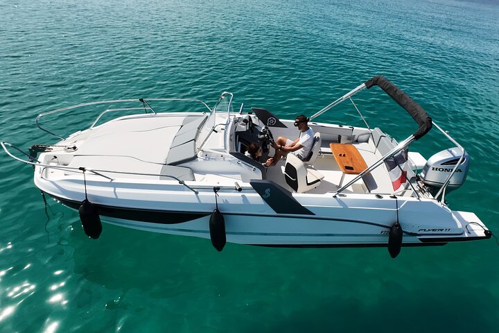 Discover the Lérins Islands and the Bay of Cannes by Private Boat