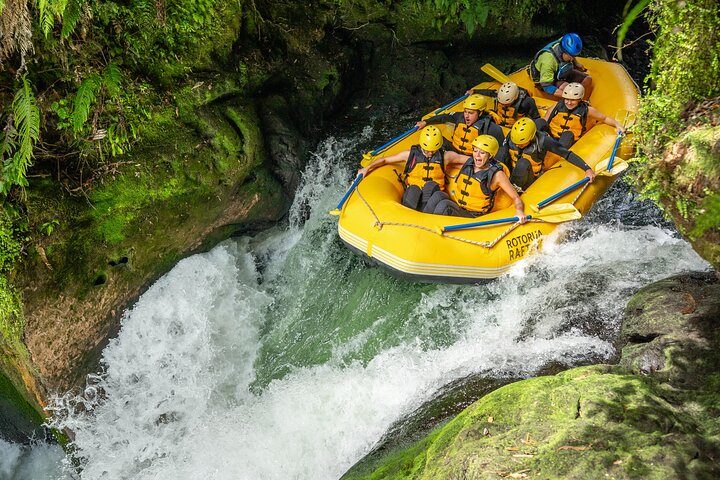Rotorua Rafting: Kaituna River White Water Rafting & Free Sauna