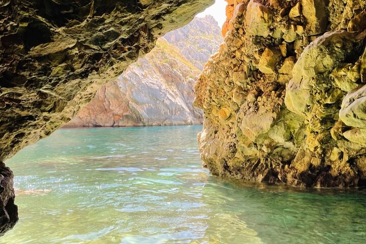 Secret Blue Gem Cave & Grama Bay Boat Tours Vlore