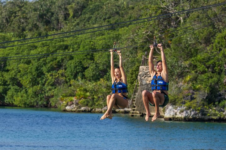 Xel-Ha Tickets with Transportation included