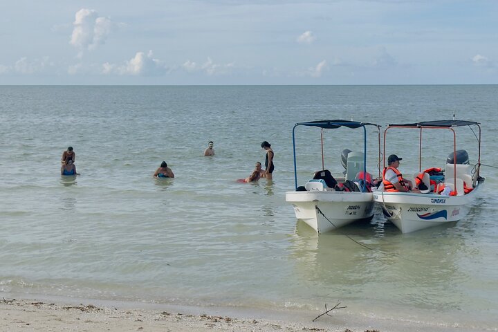 boat tour whit Martin Aguiñaga