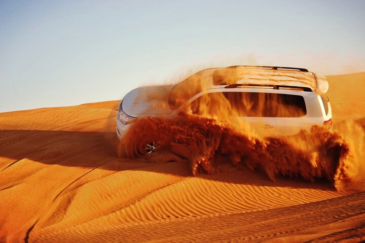 Dubai: VIP Evening Desert Safari, Camel Ride, BBQ & Dinner Shows