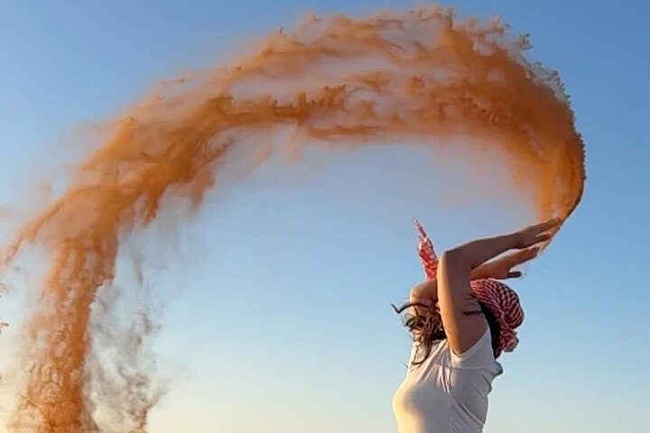 Dubai: VIP Evening Desert Safari, Camel Ride, BBQ & Dinner Shows