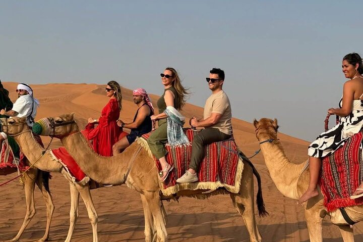 Dubai: VIP Evening Desert Safari, Camel Ride, BBQ & Dinner Shows