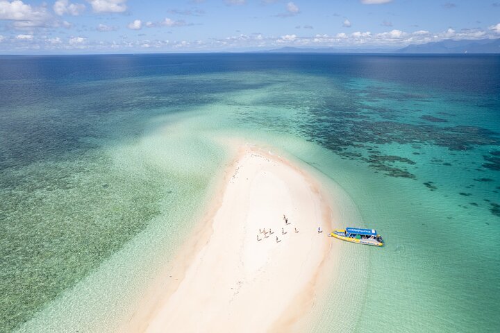 Ocean Safari Great Barrier Reef Experience in Cape Tribulation