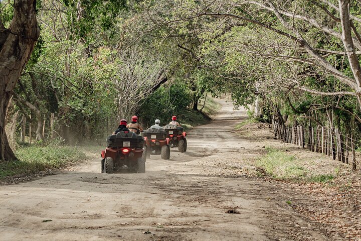 ATV Tour on Secret Beaches and Mountains in Tamarindo