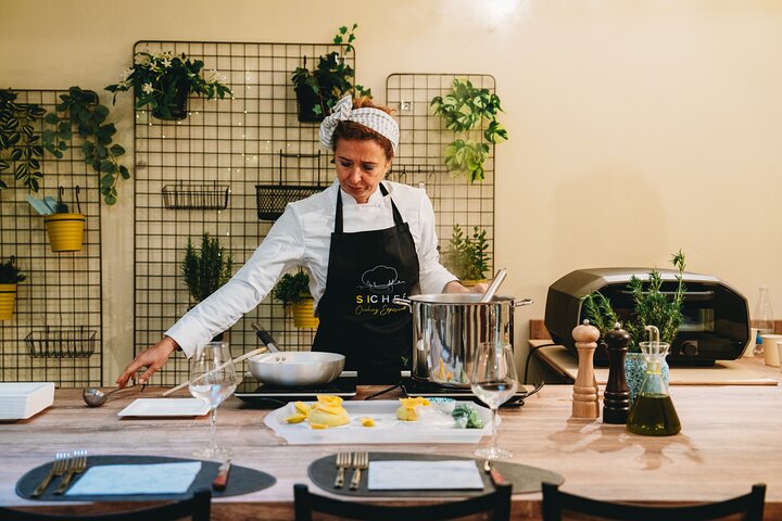 Chianti - Fresh Pasta and Ice Cream Course with Lunch or Dinner