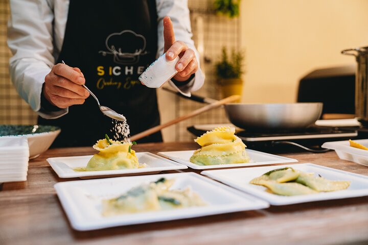 Chianti - Fresh Pasta and Ice Cream Course with Lunch or Dinner