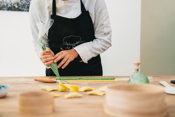 Chianti - Fresh Pasta and Ice Cream Course with Lunch or Dinner