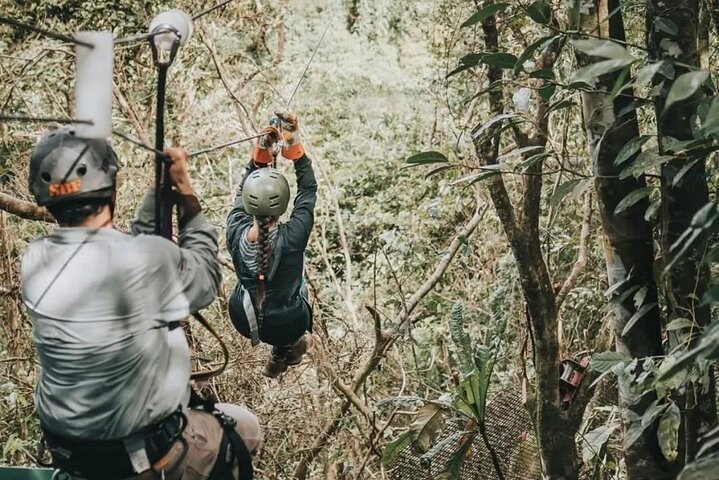 Zipline Full Experience in Chorro El Macho