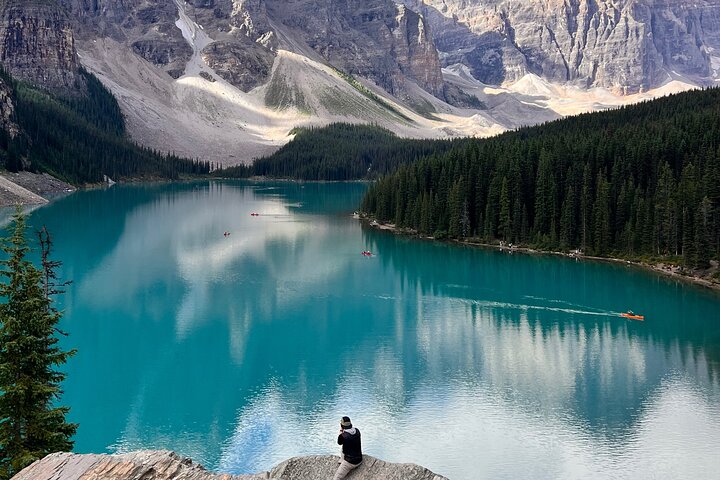 Lake Louise, Moraine , Emerald & Banff Town ,Johnston Canyon Tour