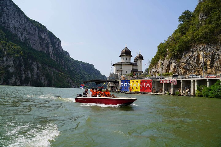 Along the Danube: Golubac Fortress & Iron Gate Gorge day trip from Belgrade