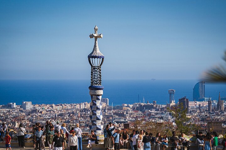 Park Guell Skip-the-Line Guided Tour in Barcelona