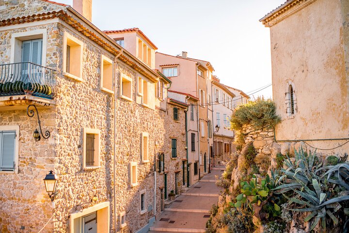 Private day trip : Monaco to the gems of French Riviera, and back