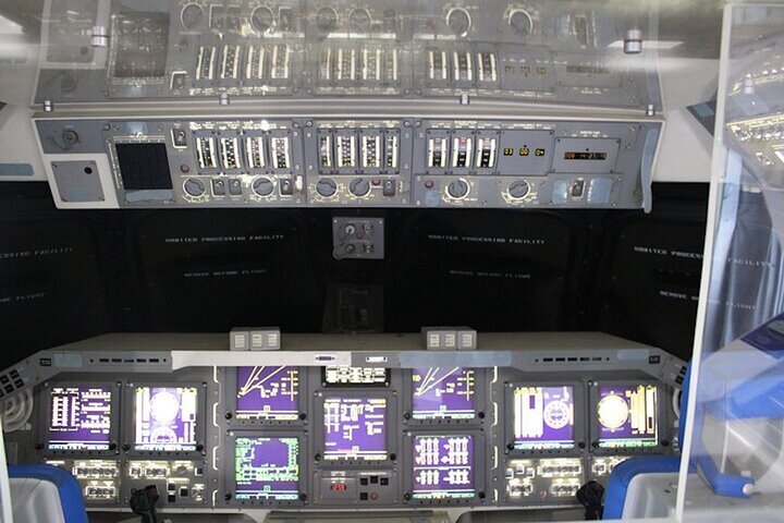 Houston NASA Space Center Round-Trip Transport & Tip-Sheet