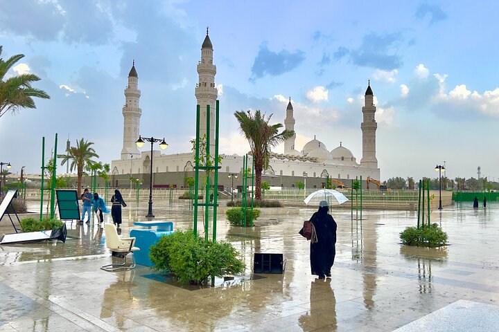 Ziarah Tour from Madinah