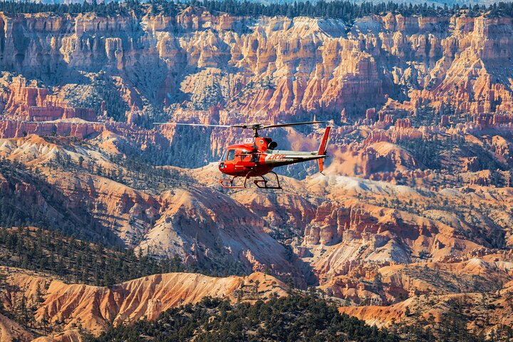 Bryce Canyon National Park 15-Minute Helicopter Tour