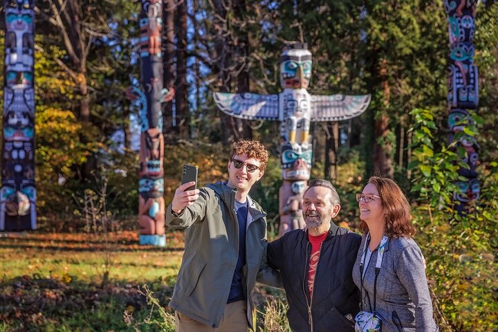 Vancouver City Sightseeing Tour: Capilano Suspension Bridge & Vancouver Lookout