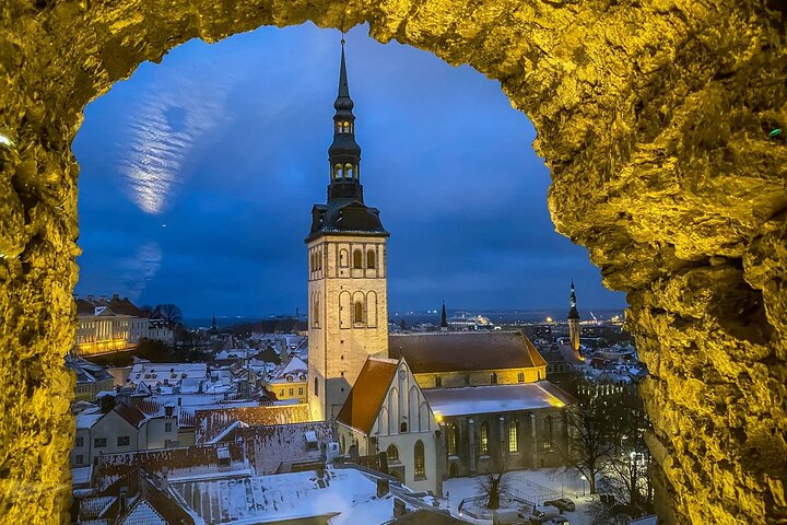 Best of Tallinn: Small Group Walking Tour (Max 10, 3 Hours)