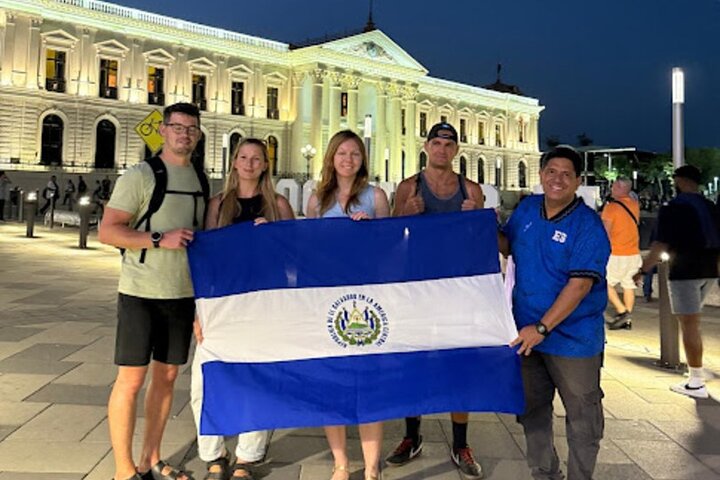 Fun Walking Tour of San Salvador's Historic Center