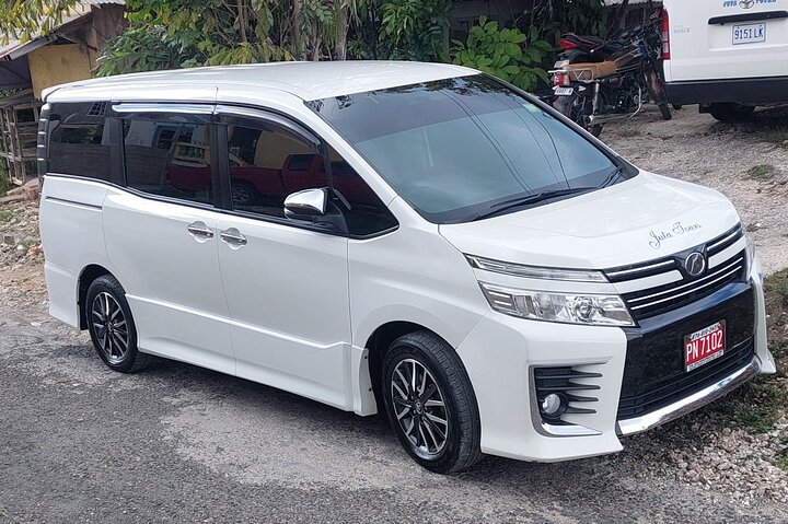 Kingston Private Airport Transfer - Norman Manley Airport to Negril or Montego