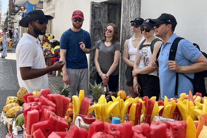 Walking tour of the magical city of Cartagena.