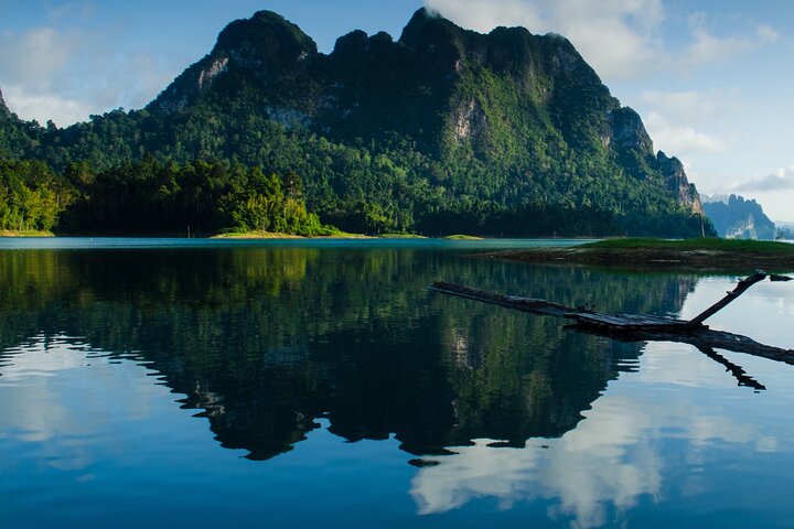 Khao Sok National Park & Samet Nangshe Private Tour from Phuket