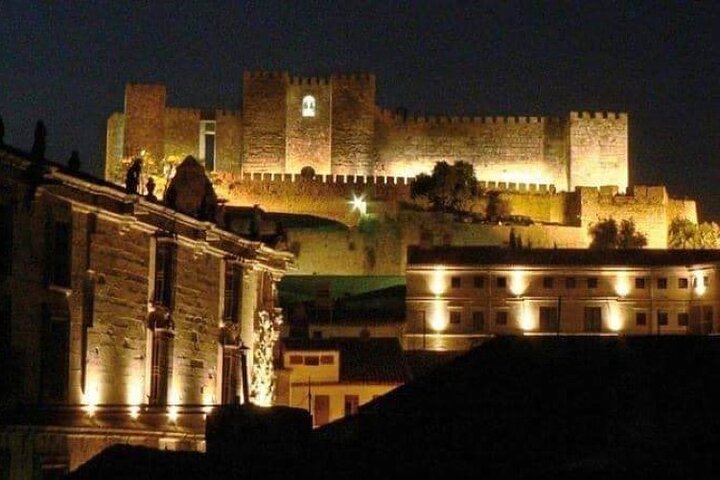 OFFICIAL TOUR TRUJILLO Historical Legendary and Monumental