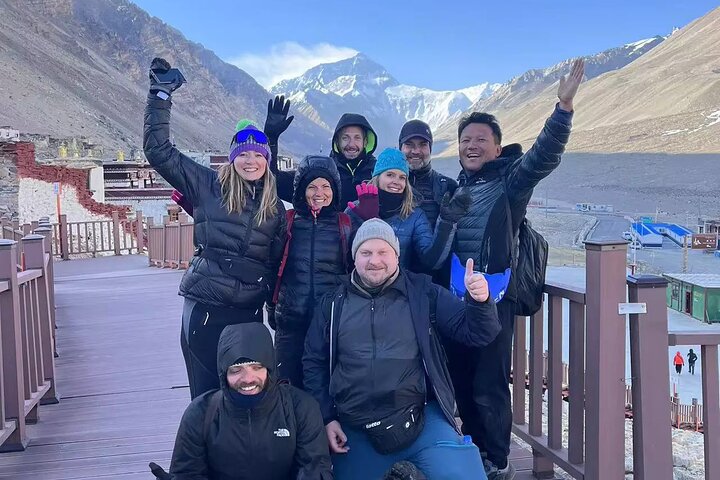 9 Days Lhasa Gyantse Shigatse Everest Namtso Group Tour