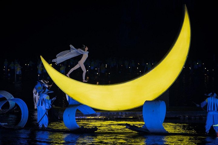 Guilin 1 Day Cave, Xianggong Hill and Impression Show