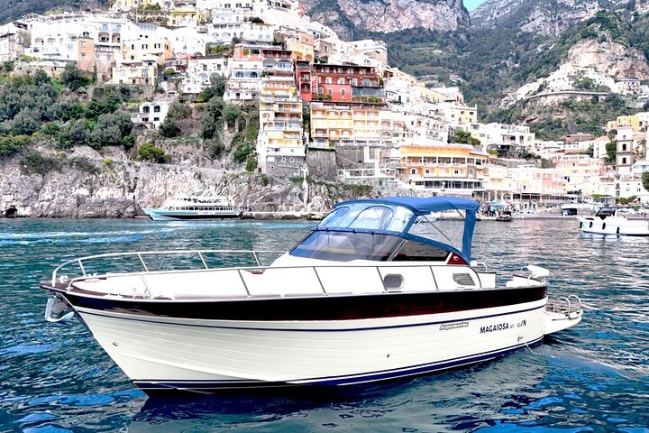 From Sorrento: Positano & Amalfi Coast Boat Tour with Pick Up