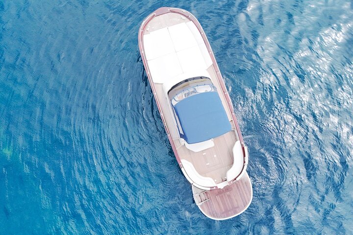 From Sorrento: Positano & Amalfi Coast Boat Tour with Pick Up