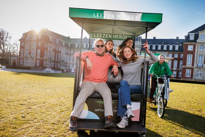Münster Unpacked Tour : Rickshaw City Tour with Guide