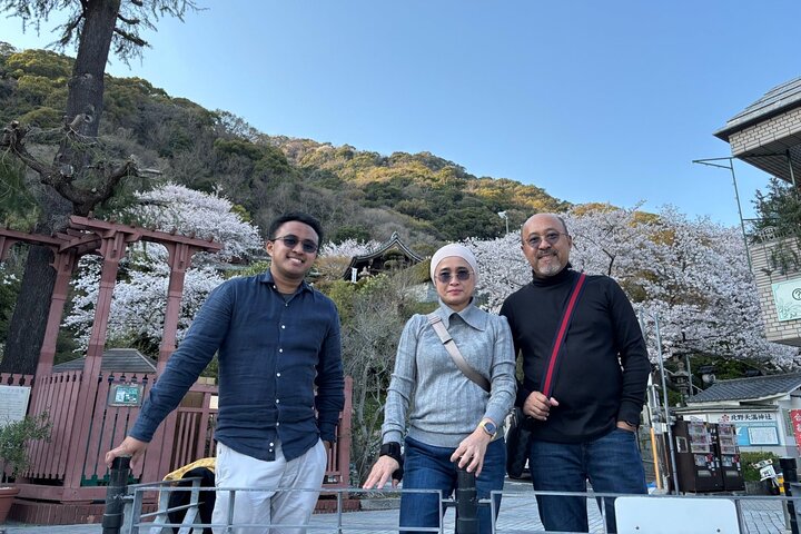 Kobe: 100% Personalized Tour with Local Student Guide