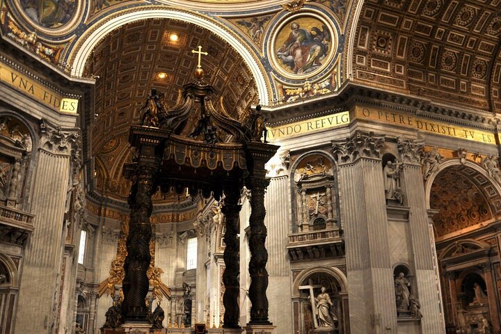 Vatican City St. Peter's Basilica Reserved Entry and Audio Guide