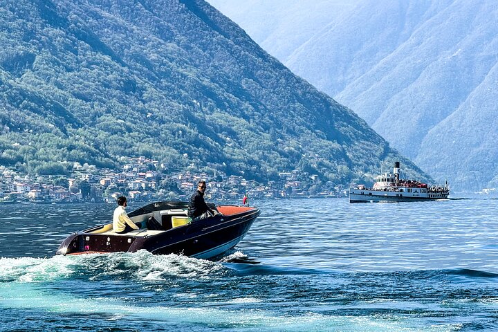1H - 4H Private Boat Tour on Lake Como 6 pax