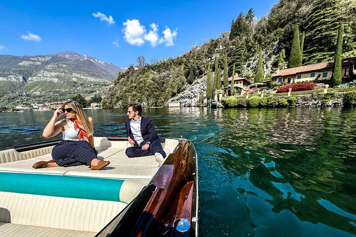 1H - 4H Private Boat Tour on Lake Como 6 pax