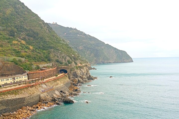 Cinque Terre by train and boat