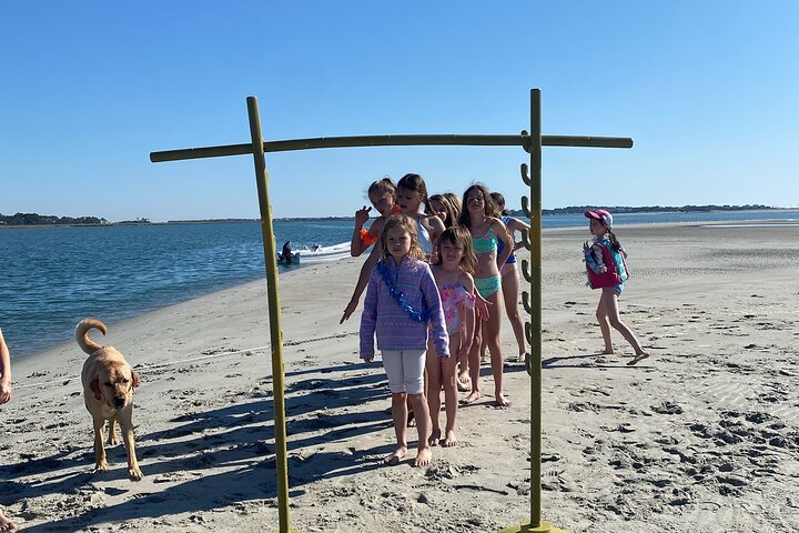 2-Hour Tiki Boat Tour in Folly Beach