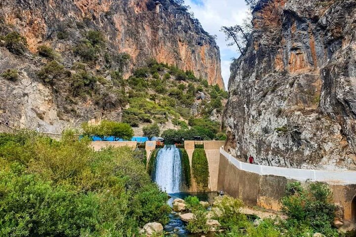 Private Chefchaouen Tour Check-out from Rabat with Approved Guide